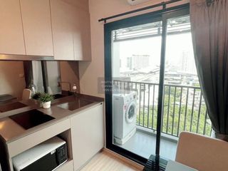 À vendre 1 chambre condo à Bangkok Yai, Bangkok