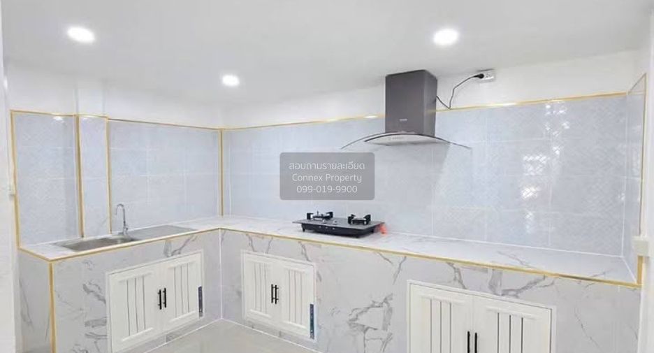 Casa adosada en venta de 4 habitaciones en Bang Bua Thong, Nonthaburi