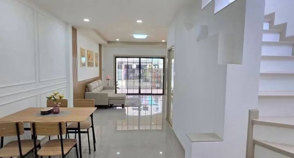Casa adosada en venta de 4 habitaciones en Bang Bua Thong, Nonthaburi