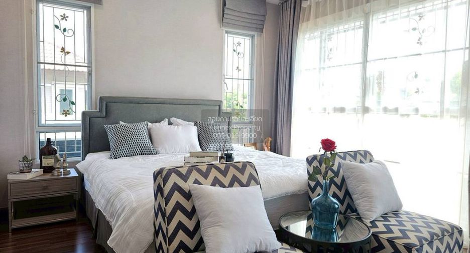 Casa en venta de 4 habitaciones en Bang Bon, Bangkok