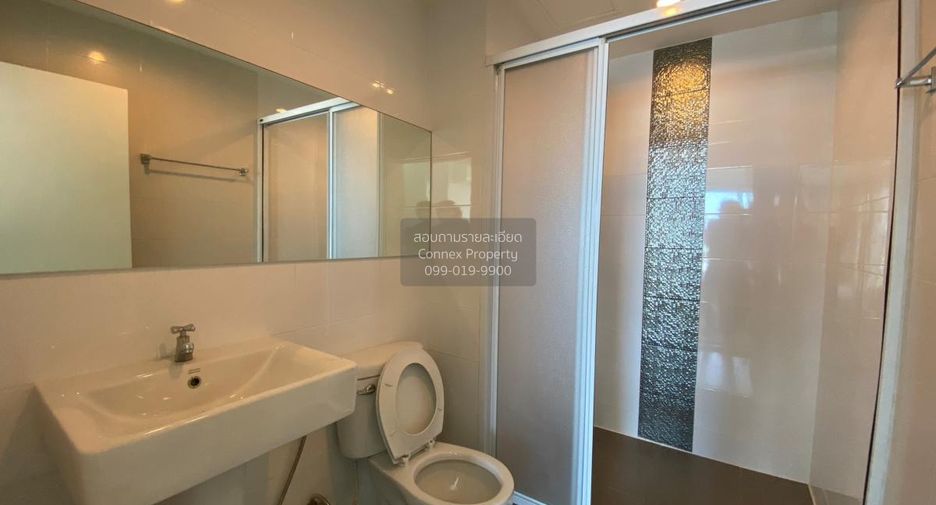 For sale 1 bed condo in Khlong Toei, Bangkok