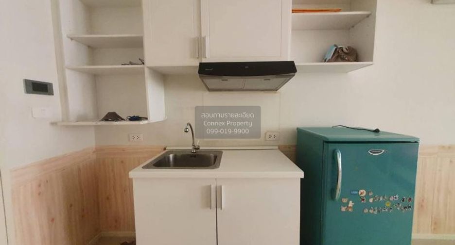 For sale 1 bed condo in Mueang Samut Prakan, Samut Prakan
