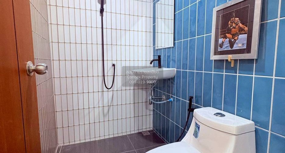 Casa adosada en venta de 3 habitaciones en Bang Bua Thong, Nonthaburi