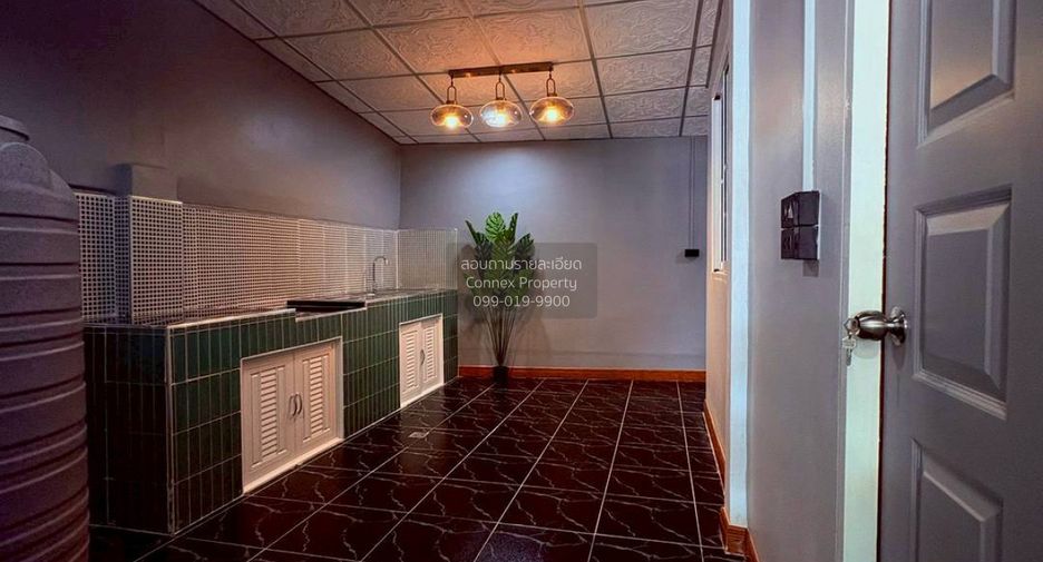 Casa adosada en venta de 3 habitaciones en Bang Bua Thong, Nonthaburi