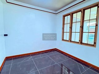 Casa adosada en venta de 3 habitaciones en Bang Bua Thong, Nonthaburi