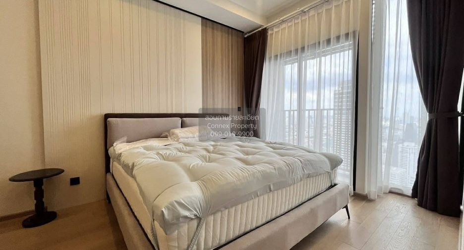 For sale 3 bedrooms condo in Watthana, Bangkok