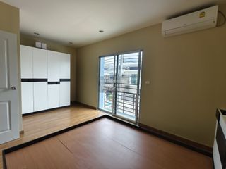 For sale 3 bedrooms townhouse in Bang Phli, Samut Prakan