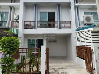 For sale 3 bedrooms townhouse in Bang Phli, Samut Prakan