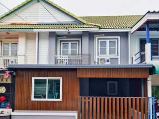 For sale 3 bedrooms townhouse in Lam Luk Ka, Pathum Thani