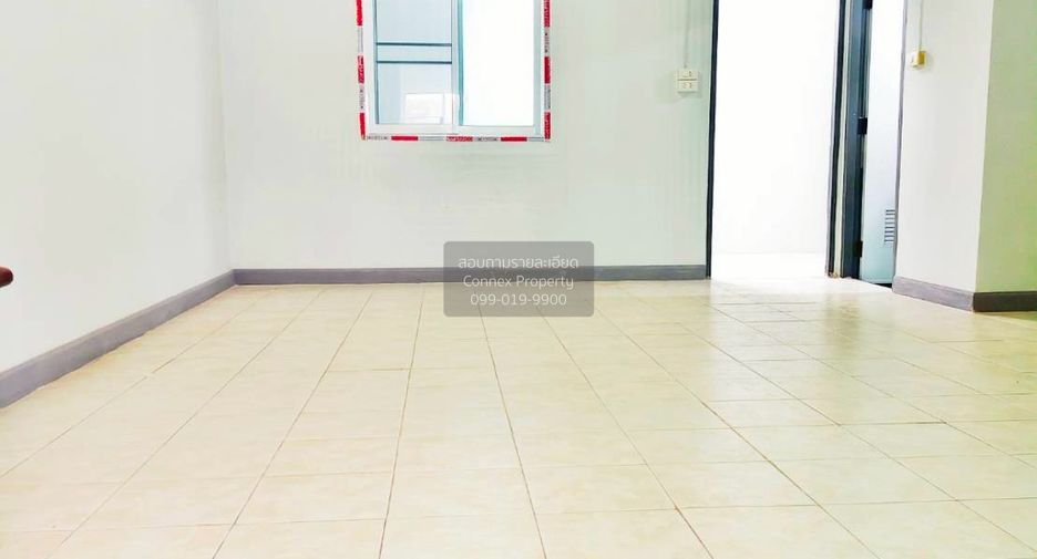 For sale 3 bedrooms townhouse in Lam Luk Ka, Pathum Thani