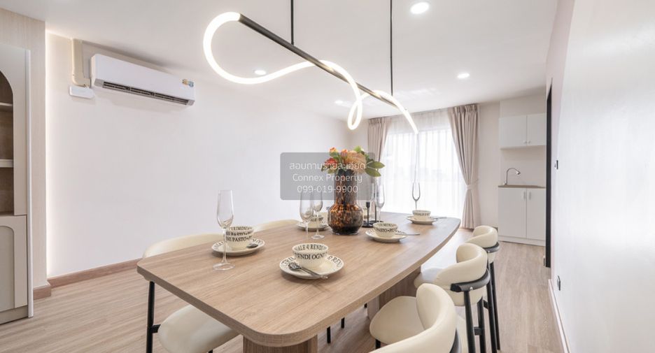For sale 2 bedrooms condo in Din Daeng, Bangkok