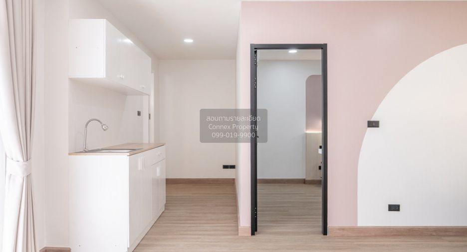 For sale 2 bedrooms condo in Din Daeng, Bangkok