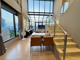 For sale 2 bedrooms condo in Phaya Thai, Bangkok