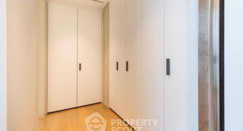 For sale 2 bedrooms condo in Pathum Wan, Bangkok