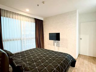 For rent 2 bedrooms condo in Yan Nawa, Bangkok