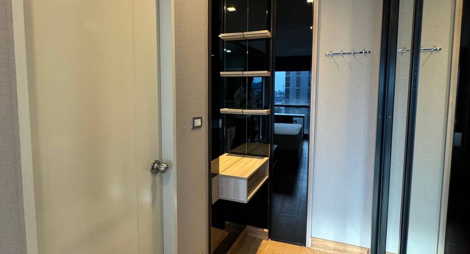 Wohnung zur Miete mit 1 Zimmer in Phra Khanong, Bangkok