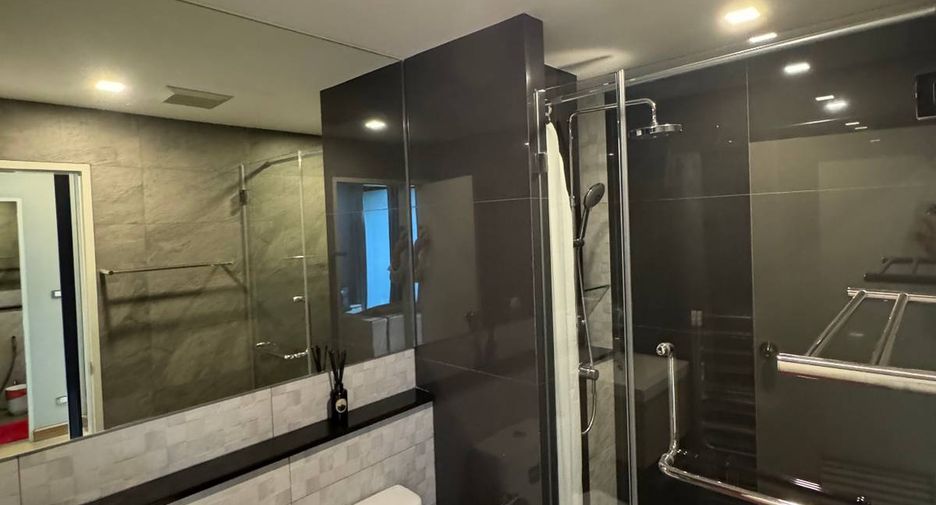 Wohnung zur Miete mit 1 Zimmer in Phra Khanong, Bangkok
