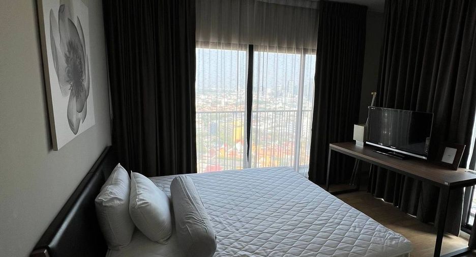 For rent 2 ベッドルーム condo in Khlong Toei, Bangkok