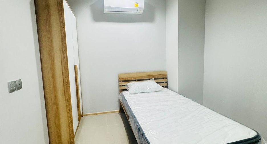 For rent 2 bedrooms condo in Chatuchak, Bangkok