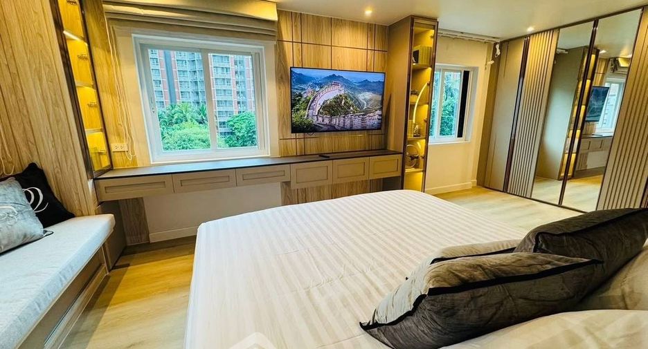 For rent 2 ベッドルーム condo in Yan Nawa, Bangkok