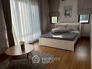 Haus zur Miete mit 4 Zimmer in Prawet, Bangkok