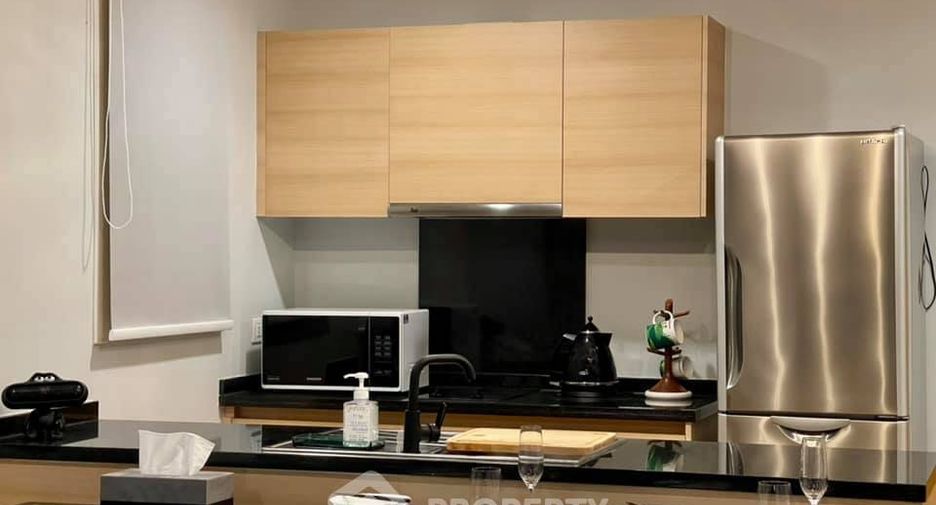For rent 1 bed condo in Watthana, Bangkok