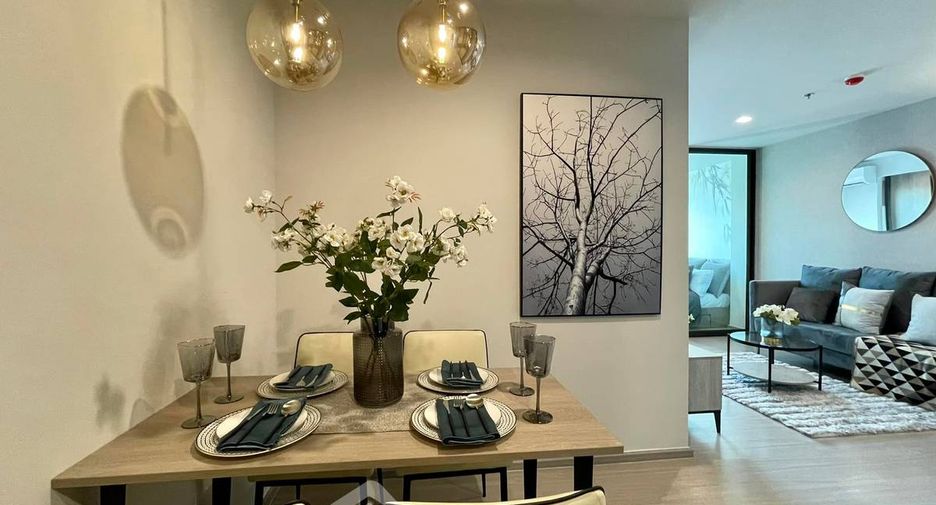 For rent 2 bedrooms condo in Chatuchak, Bangkok