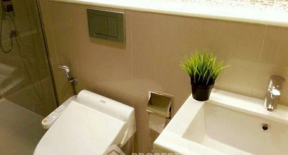 For rent 1 bed condo in Watthana, Bangkok