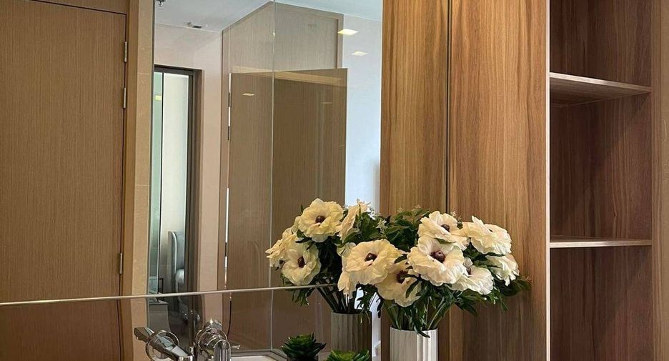 For rent 1 bed condo in Watthana, Bangkok