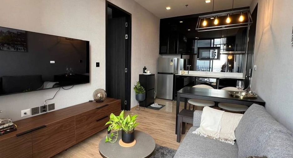 Wohnung zur Miete mit 1 Zimmer in Phaya Thai, Bangkok