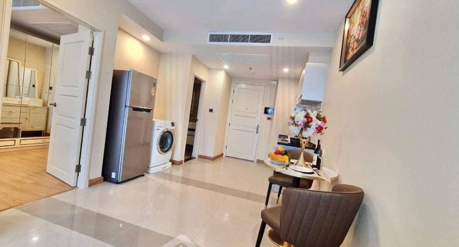 For rent 1 bed condo in Huai Khwang, Bangkok