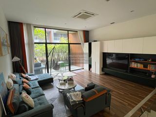 For rent 4 bedrooms townhouse in Mueang Samut Prakan, Samut Prakan