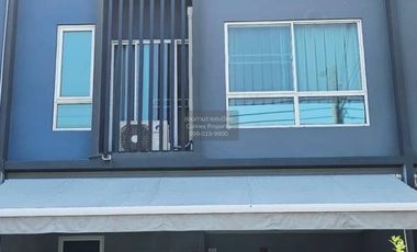 Haus zur Miete mit 4 Zimmer in Lat Krabang, Bangkok