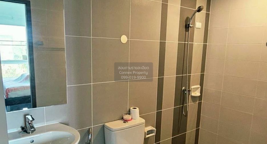 Haus zur Miete mit 4 Zimmer in Lat Krabang, Bangkok