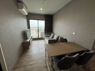 For rent 2 bedrooms condo in Mueang Samut Prakan, Samut Prakan