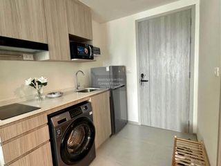 Condo en alquiler de 1 habitaciones en Bang Na, Bangkok