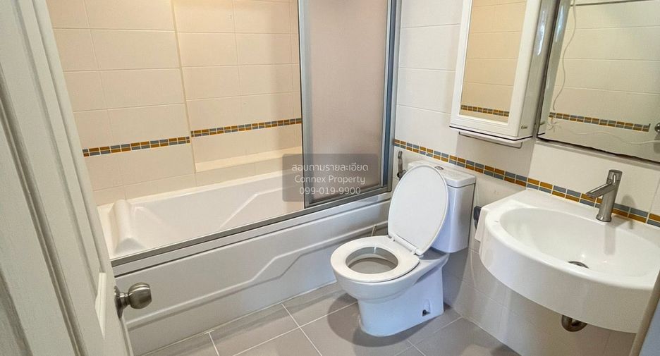 Wohnung zur Miete mit 2 Zimmer in Huai Khwang, Bangkok