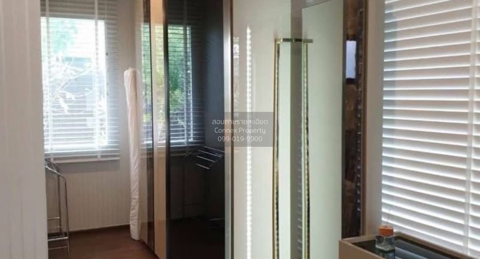 Casa en alquiler de 4 habitaciones en Bang Phli, Samut Prakan