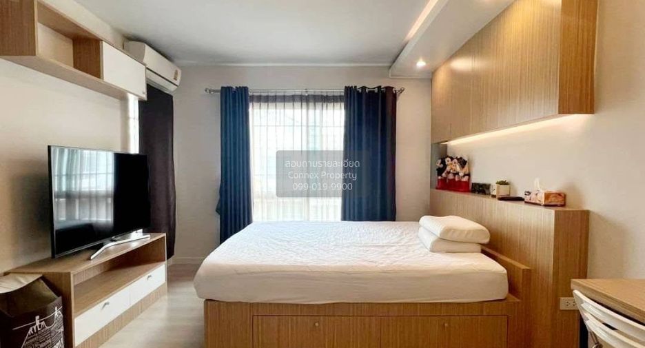 For rent 2 bedrooms townhouse in Bang Phli, Samut Prakan