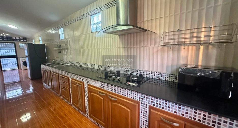 For rent 3 bedrooms house in Bang Lamung, Chonburi