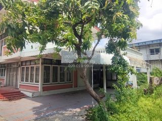 Casa en alquiler de 2 habitaciones en Wang Thonglang, Bangkok