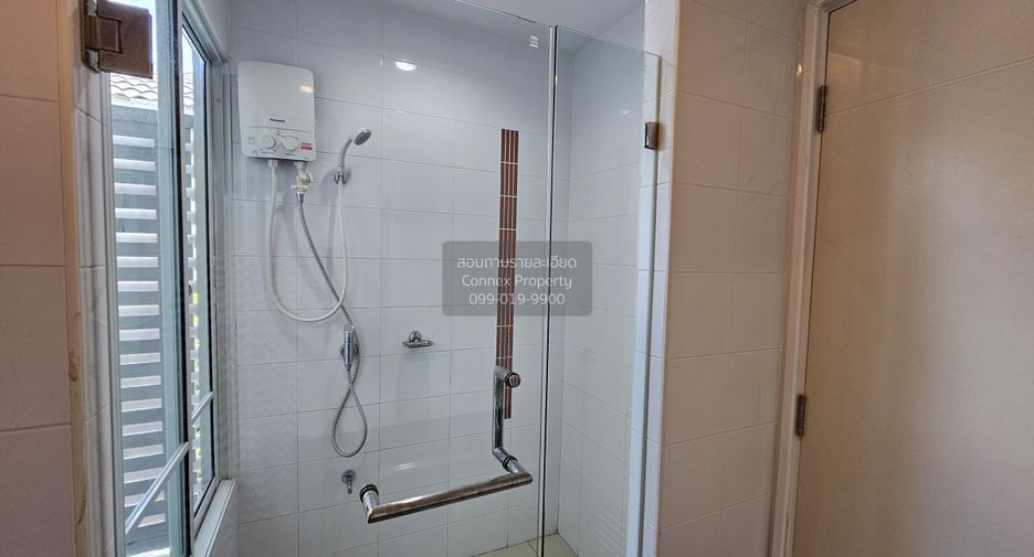 For rent 3 bedrooms house in Suan Luang, Bangkok