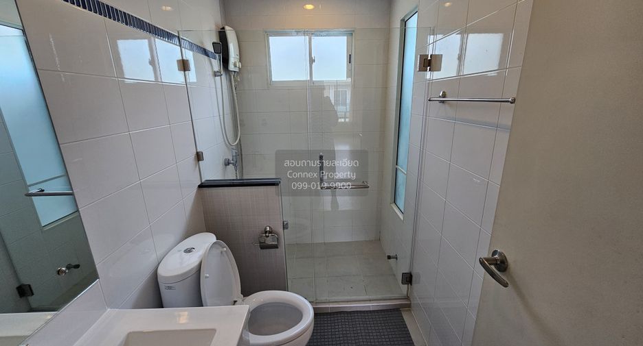 For rent 3 bedrooms house in Suan Luang, Bangkok