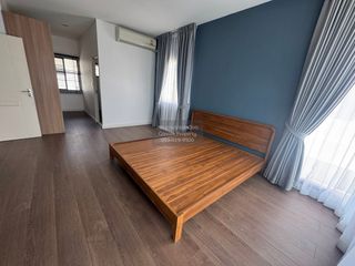 出租 3 卧室 独立屋 在 Bang Phli, Samut Prakan