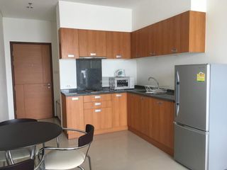For rent 1 bed condo in Khlong San, Bangkok