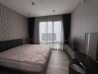 For rent 2 bedrooms condo in Yan Nawa, Bangkok
