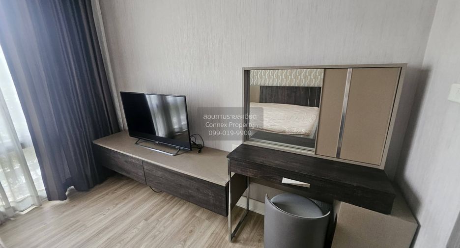 For rent 2 bedrooms condo in Yan Nawa, Bangkok
