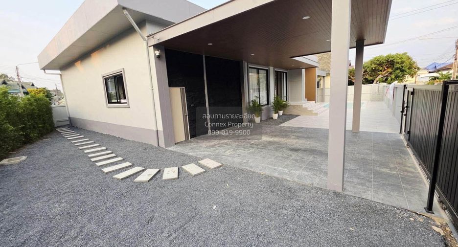 For rent 4 bedrooms house in Bang Lamung, Chonburi