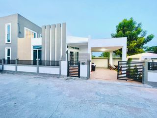 For rent 2 bedrooms house in Bang Lamung, Chonburi
