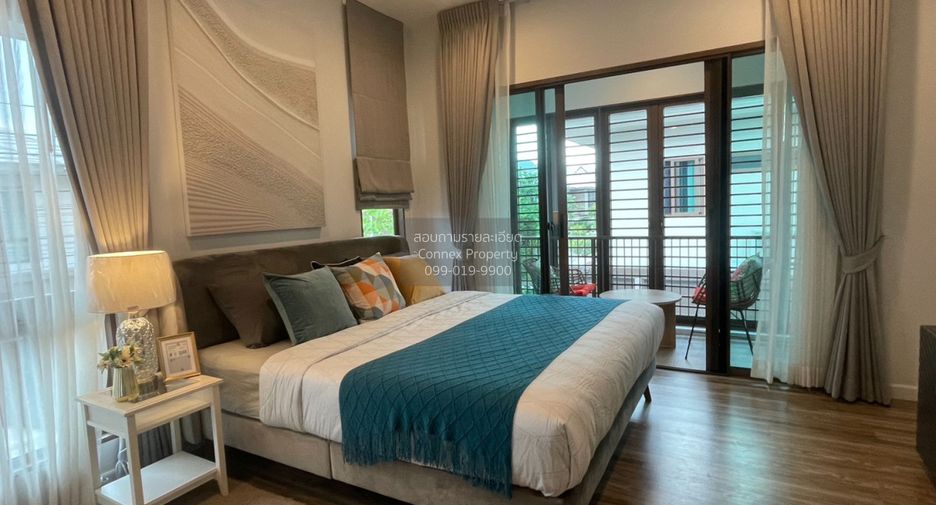 For rent 4 bedrooms house in Bang Kapi, Bangkok